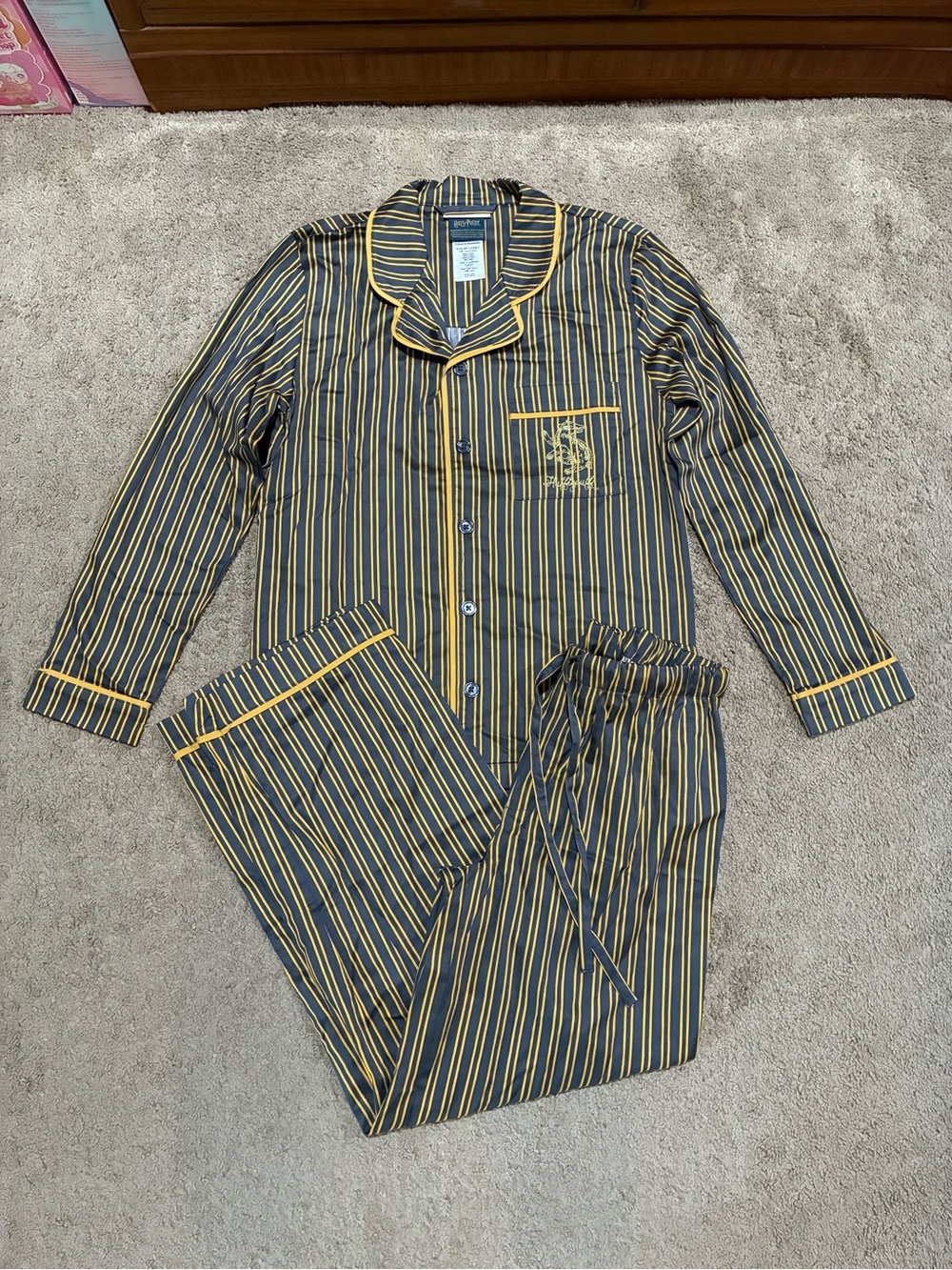 Pottery Barn Teen Harry Potter Hufflepuff House Pajama Set Unisex Small Cotton